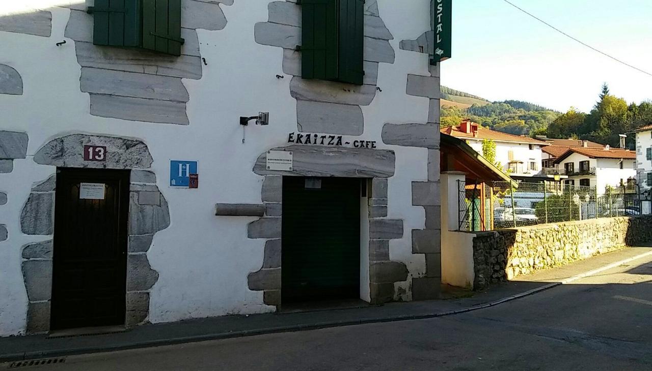 Hotel Hostal Ekaitza Lesaka Exteriér fotografie